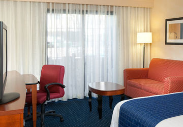 Courtyard Anaheim Hotel